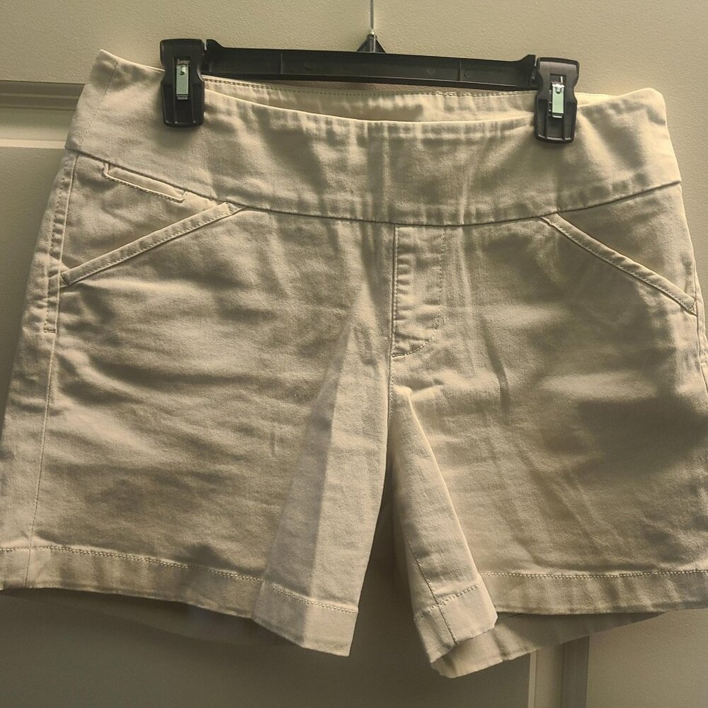 JagJeans Classic Fit Shorts